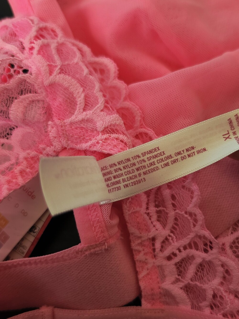 Xhilaration Lace Triangle Banded Racerback Bralette- Hot Pink, XL - Picture 8 of 8